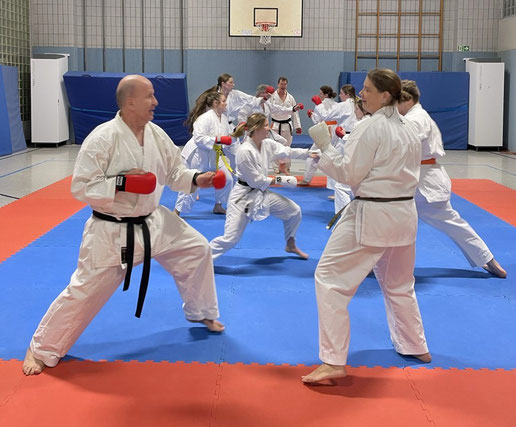 Main image of 1. Kölner Karateclub Bushido 1961 E V