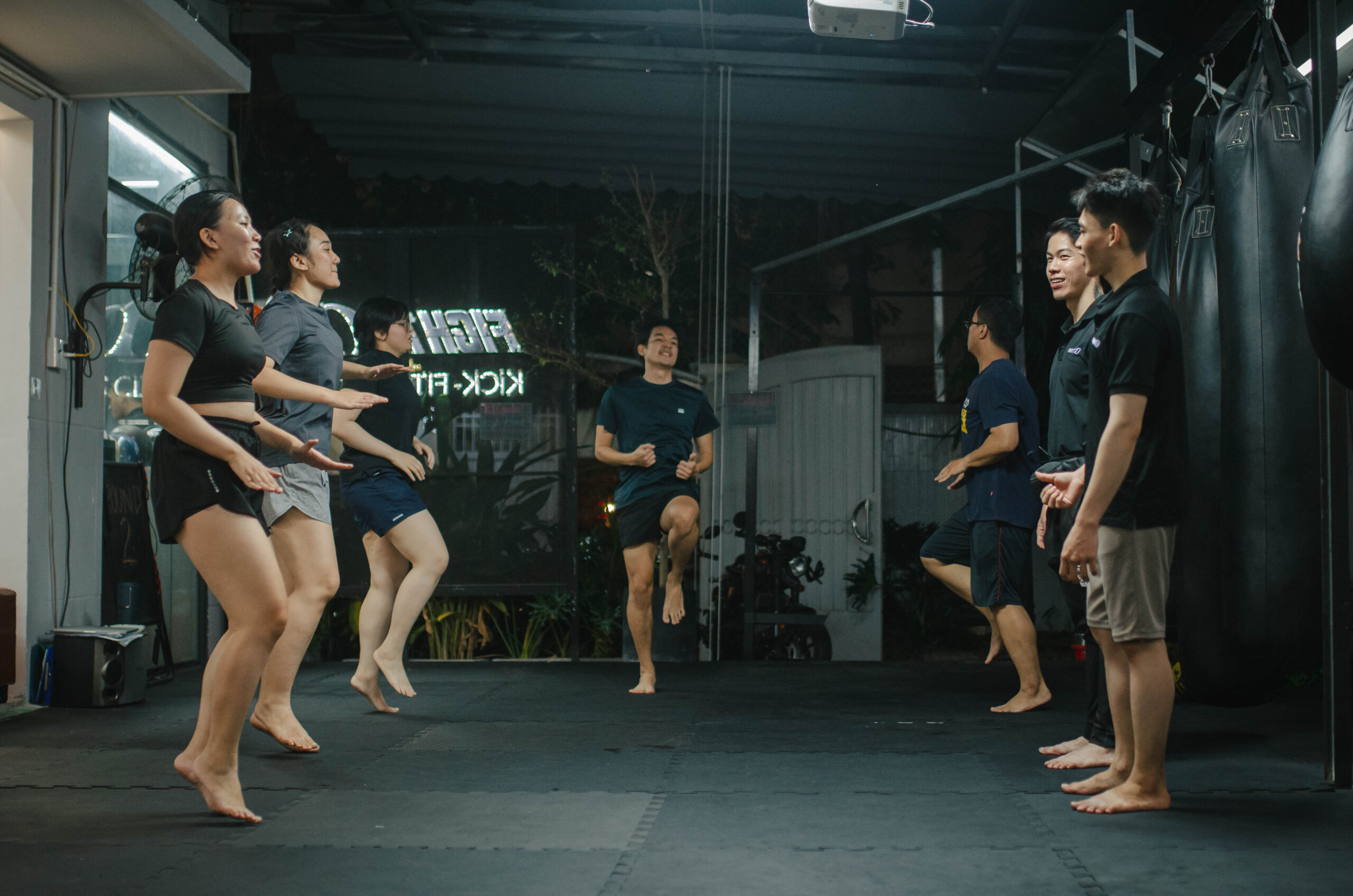 Phòng Tập Boxing & Kick Boxing Quận 1 - Fight100 Club academy photo