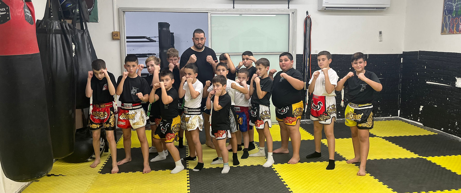 לידור קורט איגרוף תאילנדי והגנה עצמית academy photo