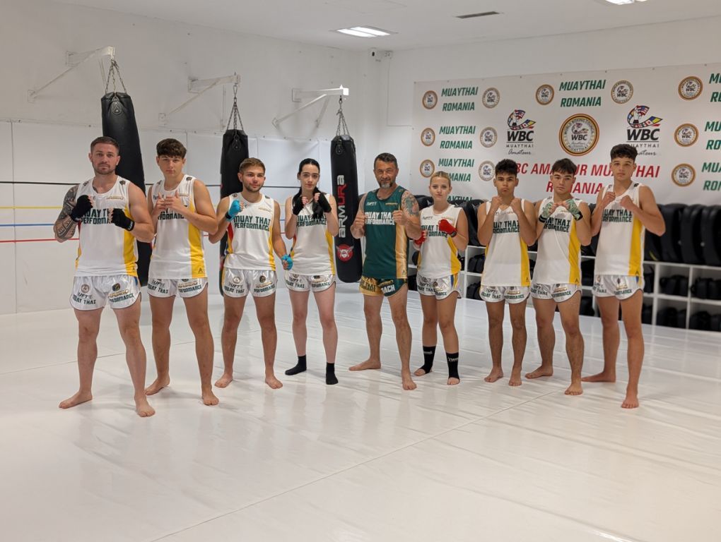 Muay Thai Kids - From Zero to Hero! academy image