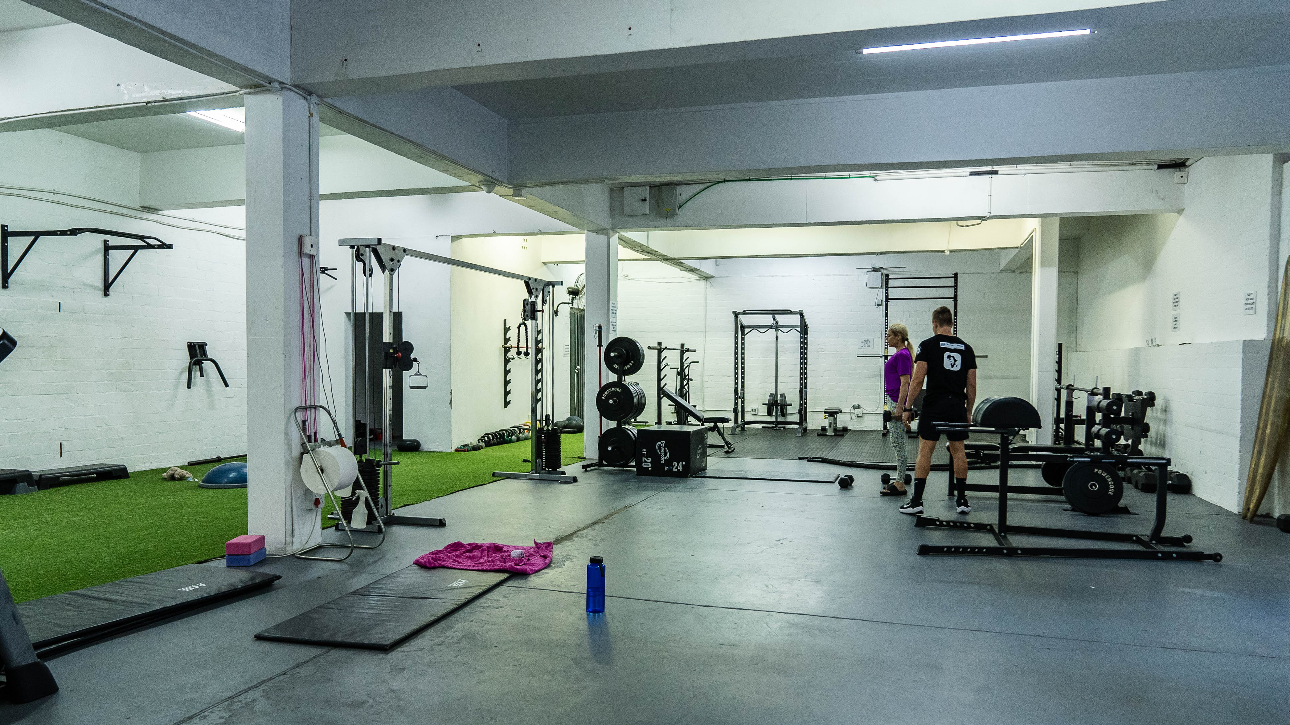 Main image of Madfitmma