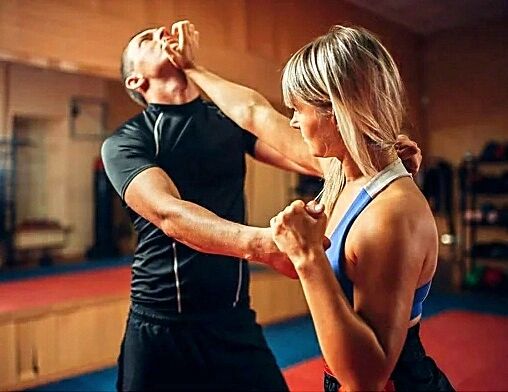 Main image of Close Quarter Street Combat