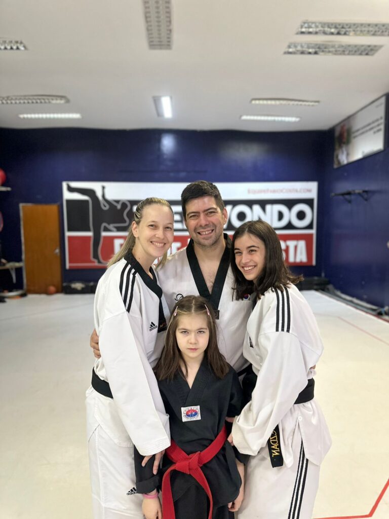Main image of Equipe Fabio Costa de Taekwondo