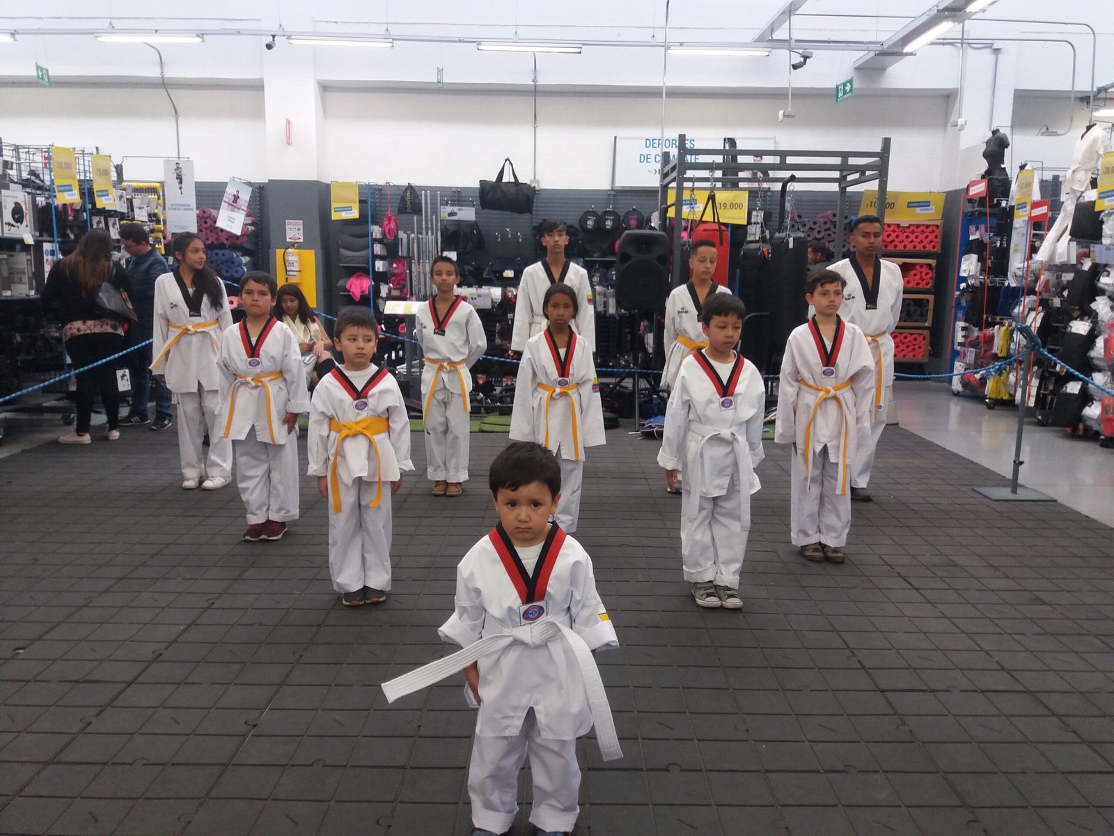 Main image of Escuela de Taekwondo Sahn Young Han