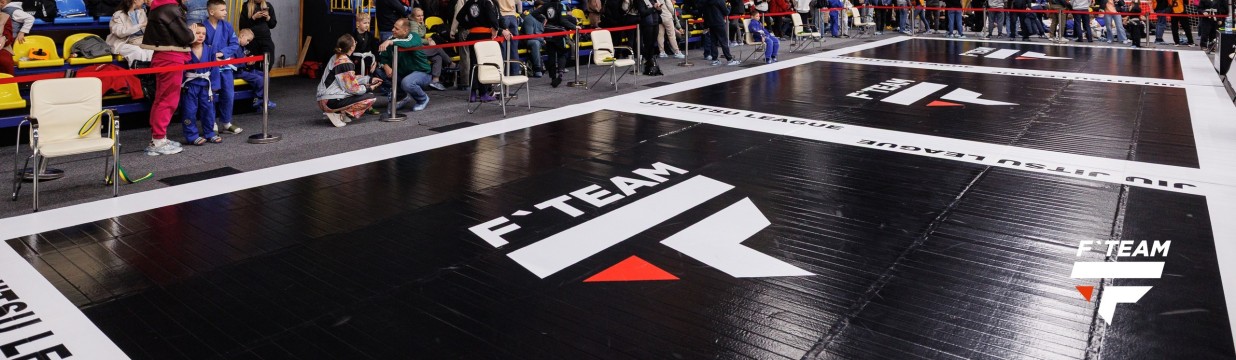 Main image of F-Team 2x2
