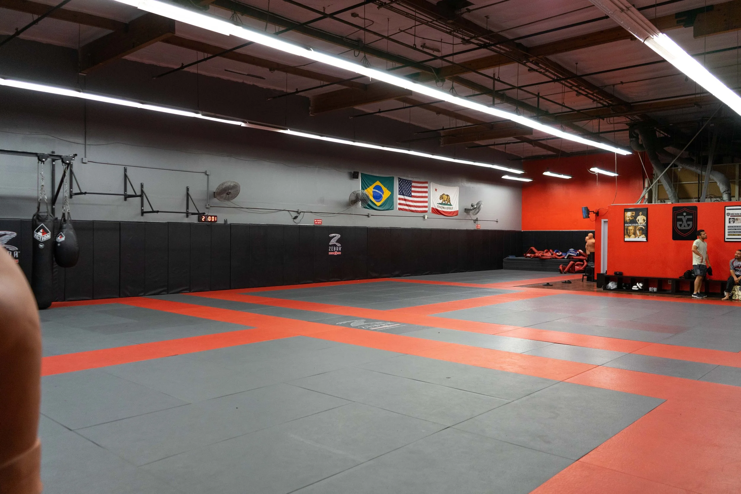 Gloglo Brazilian Jiu-jitsu, Kickboxing & Fitness Academy academy photo