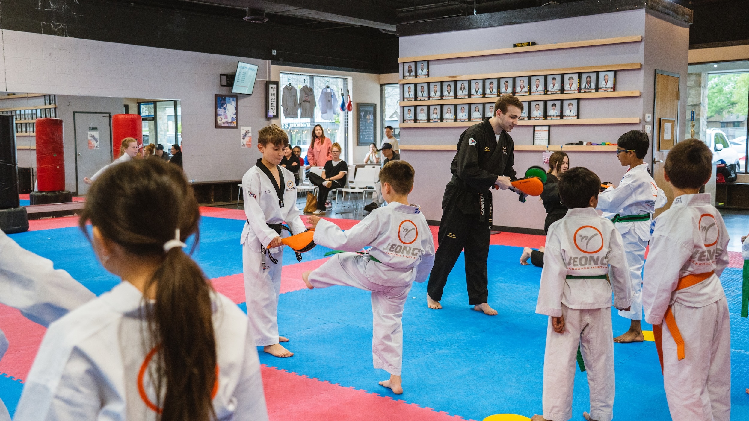 Main image of Jeong's Taekwondo Martial Arts