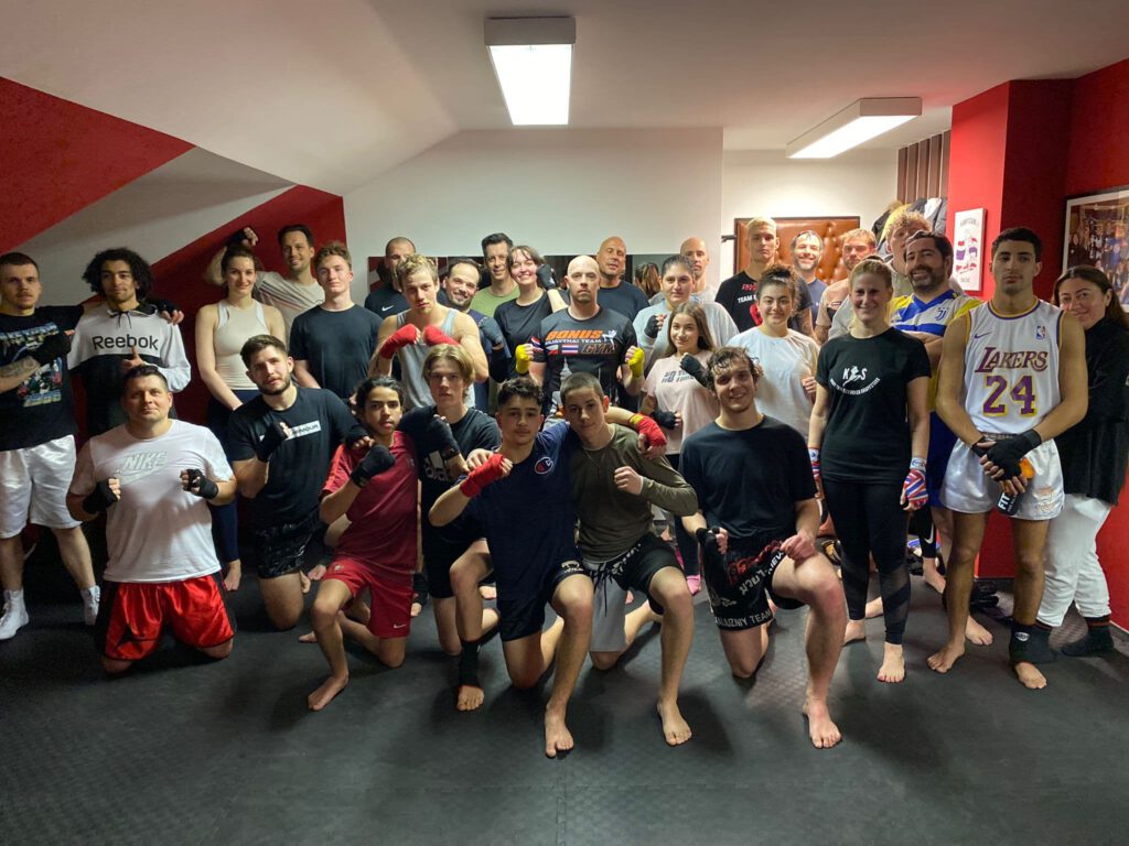 Kampfsportschule Kampfstark – Muay Thai & Kickboxen Vaterstetten academy image