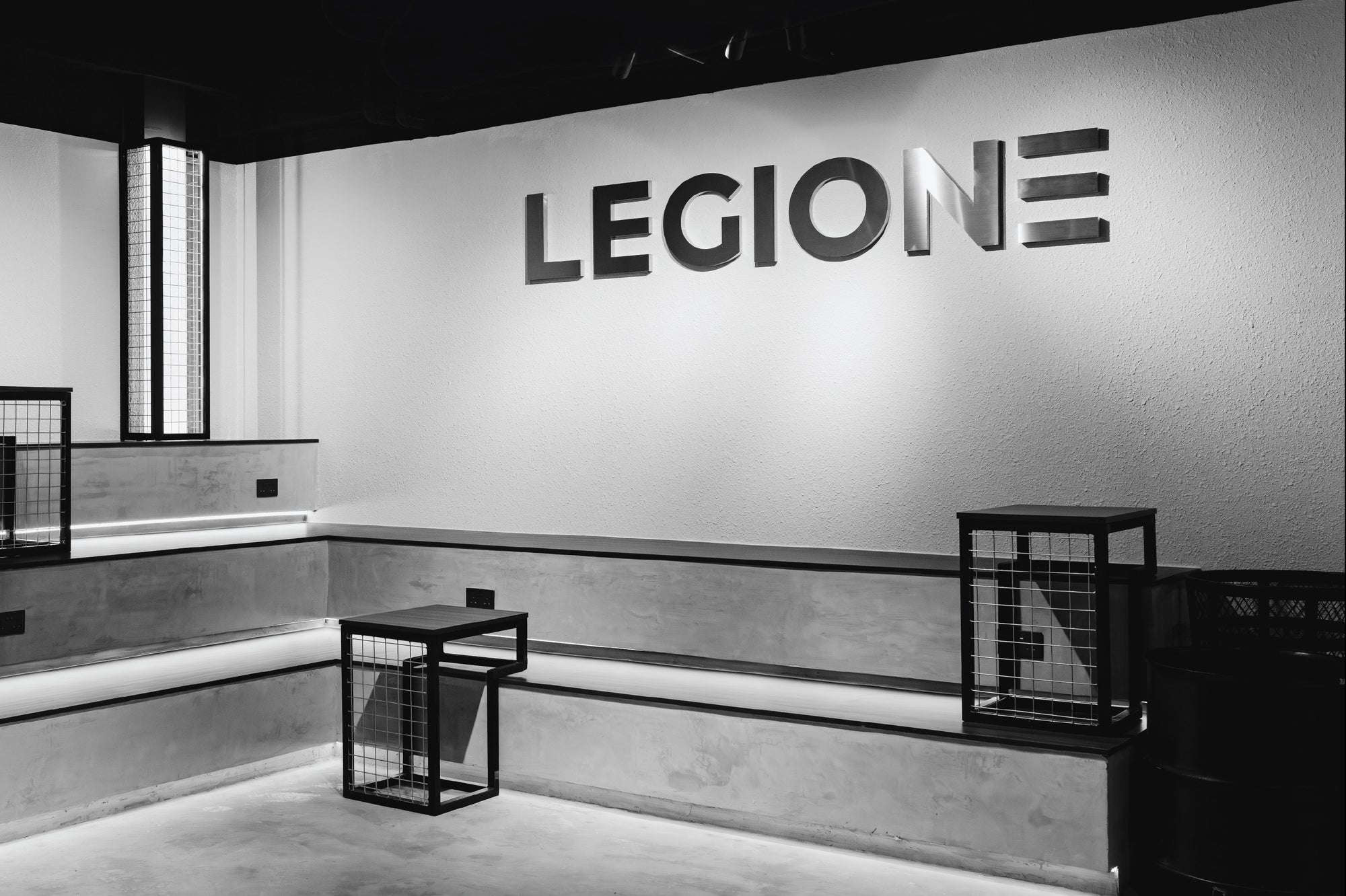 Main image of Legione