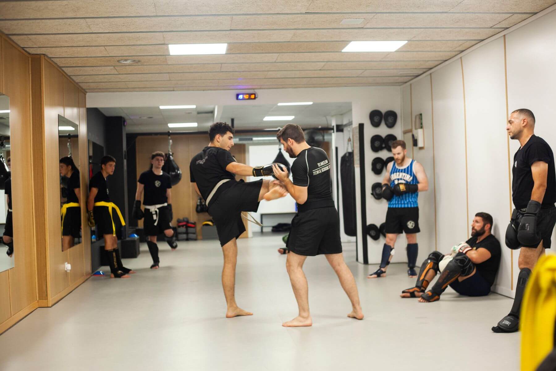 TKS Barcelona - Defensa Personal, Jiujitsu & Kickboxing academy image