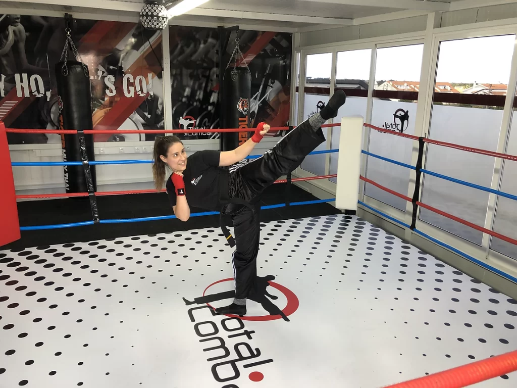 Main image of Total Combat Jiu-Jitsu